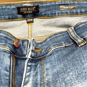 Perfect condition, Judy Blue bootcut jeans.